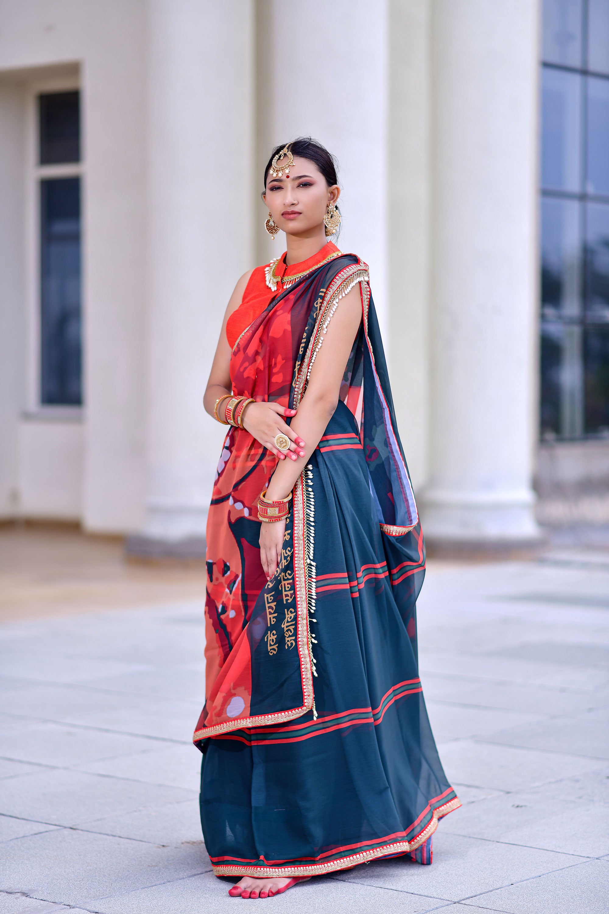 Aagaman Saree – Where Art Arrives in Elegance